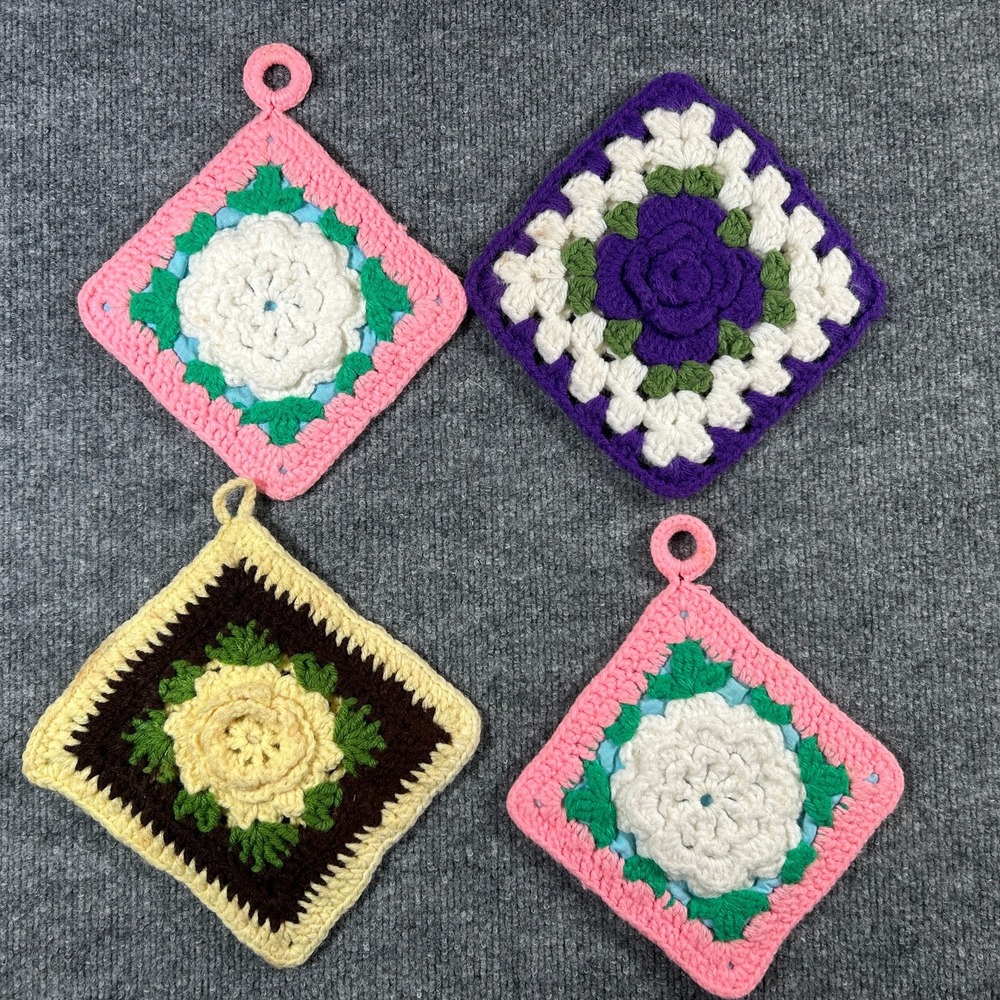 Vintage Set Of 4 Handmade Crocheted 3D Rose Potholders Irish Cabbage Grandmacore